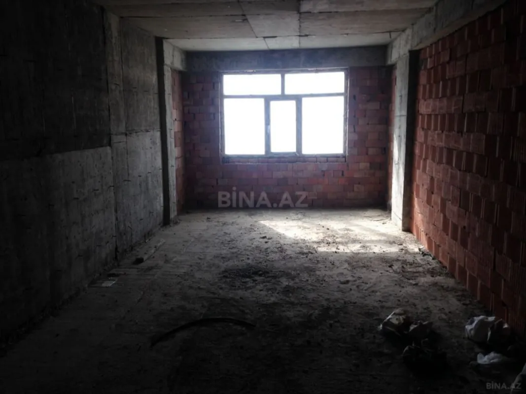 Satılır 3 otaqlı mənzil 124 m²