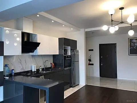 Satılır 2 otaqlı mənzil 96 m²