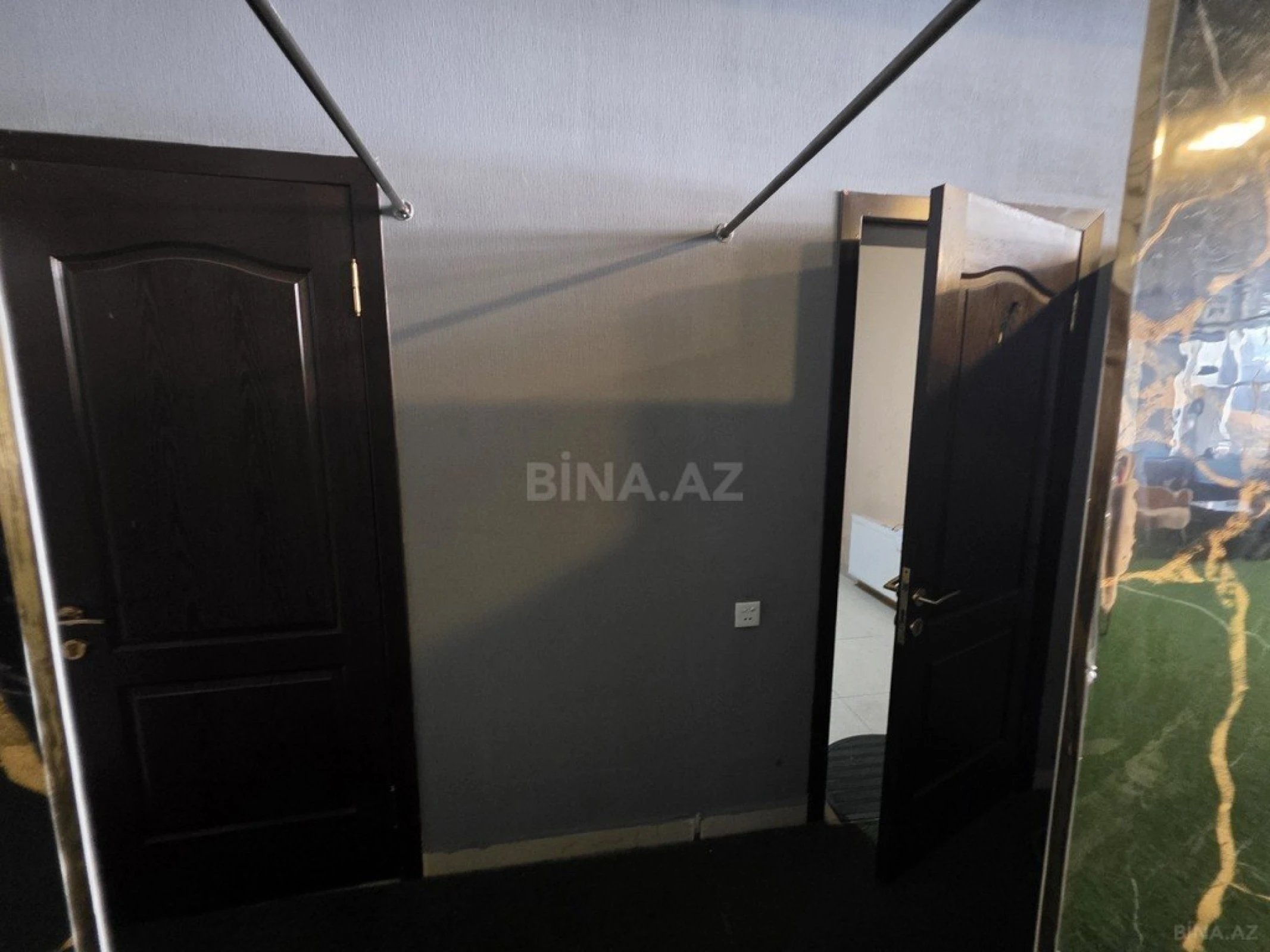 Kirayə verilir obyekt 299 m²