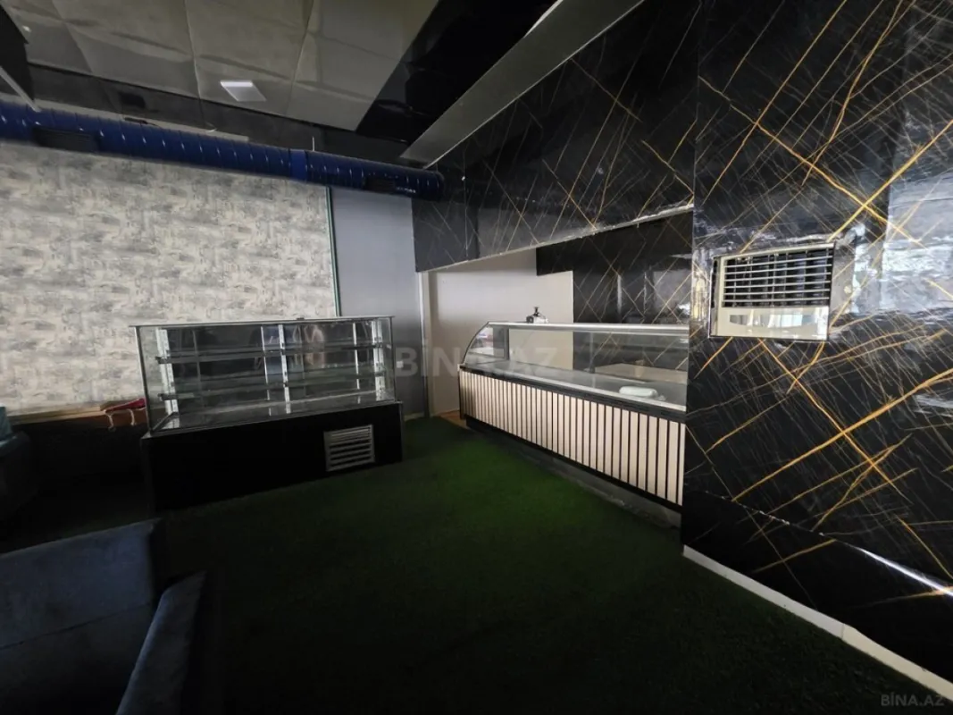 Kirayə verilir obyekt 299 m²