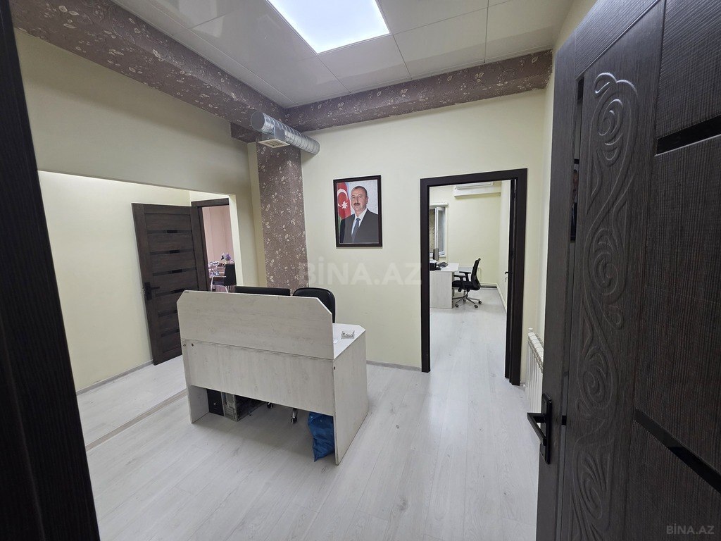 Kirayə verilir 3 otaqlı ofis 70 m²