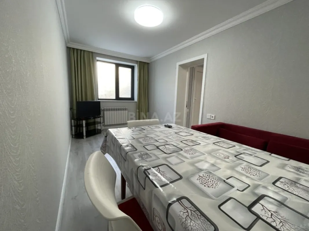 Kirayə verilir 2 otaqlı mənzil 70 m²