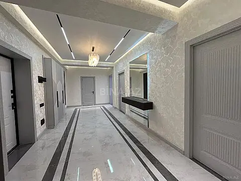 Satılır 3 otaqlı mənzil 160 m²