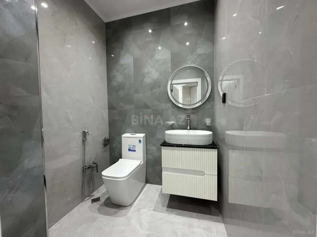 Satılır 3 otaqlı mənzil 107 m²