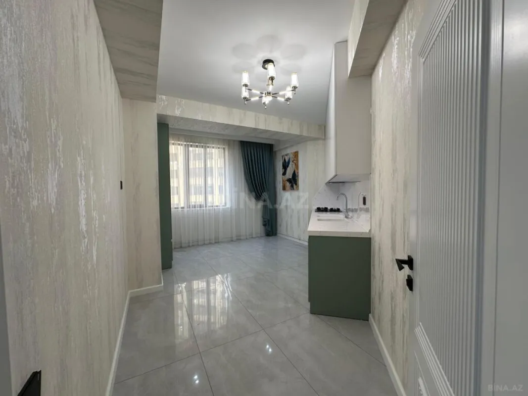Satılır 3 otaqlı mənzil 107 m²