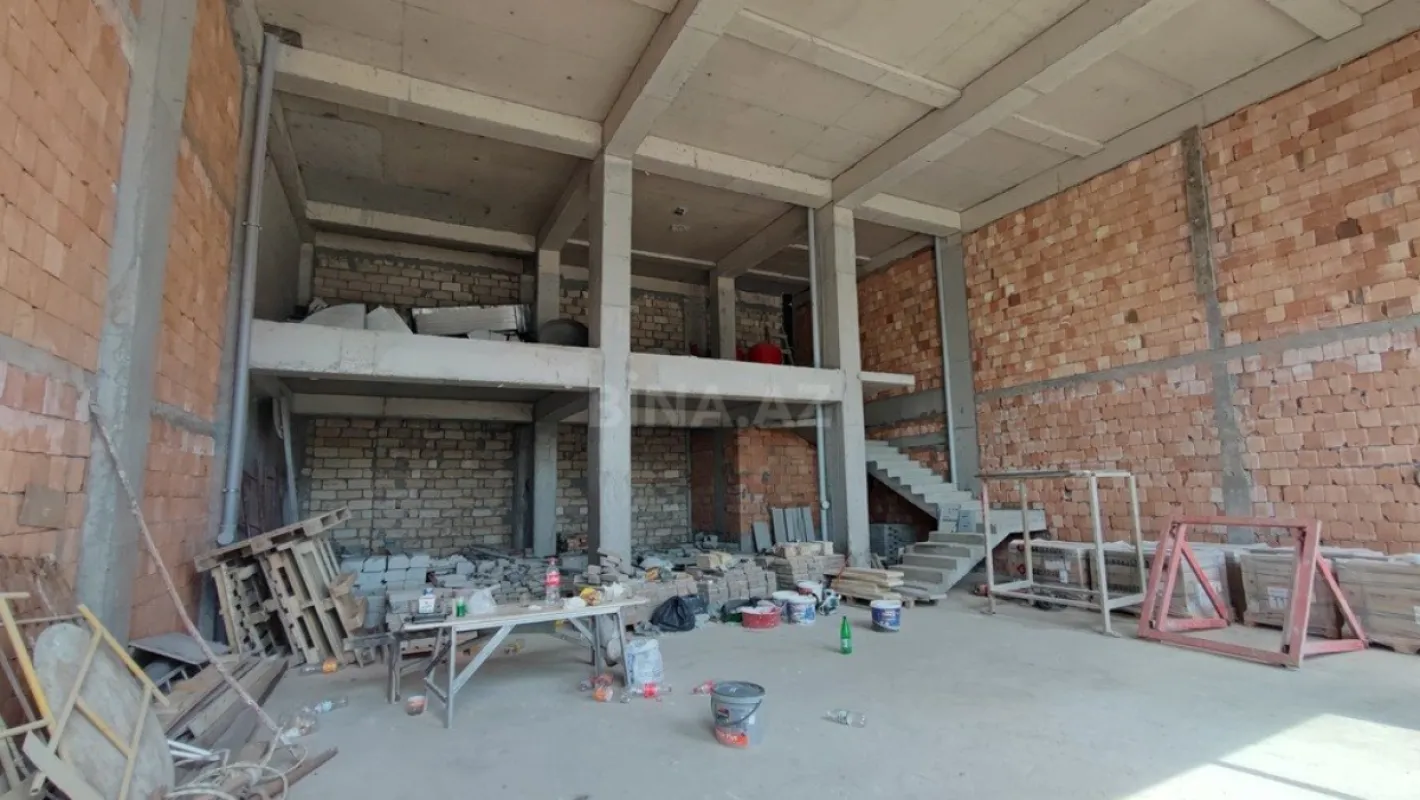 Kirayə verilir obyekt 210 m²