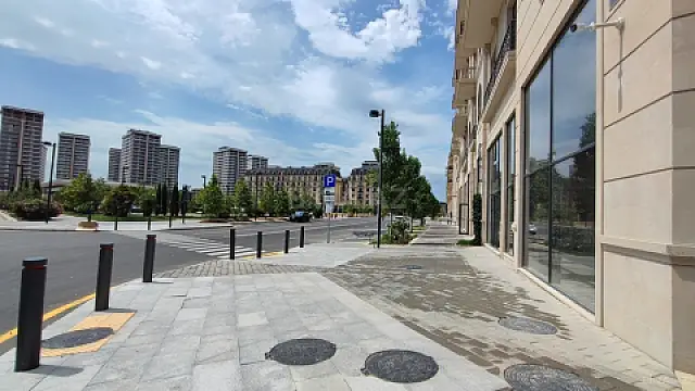 Kirayə verilir obyekt 210 m²