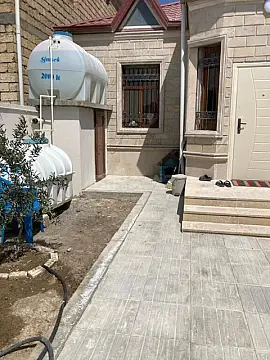 Satılır 4 otaqlı həyət evi 100 m²