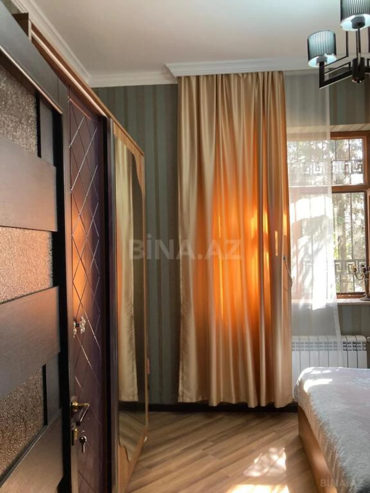 Satılır 4 otaqlı həyət evi 100 m²