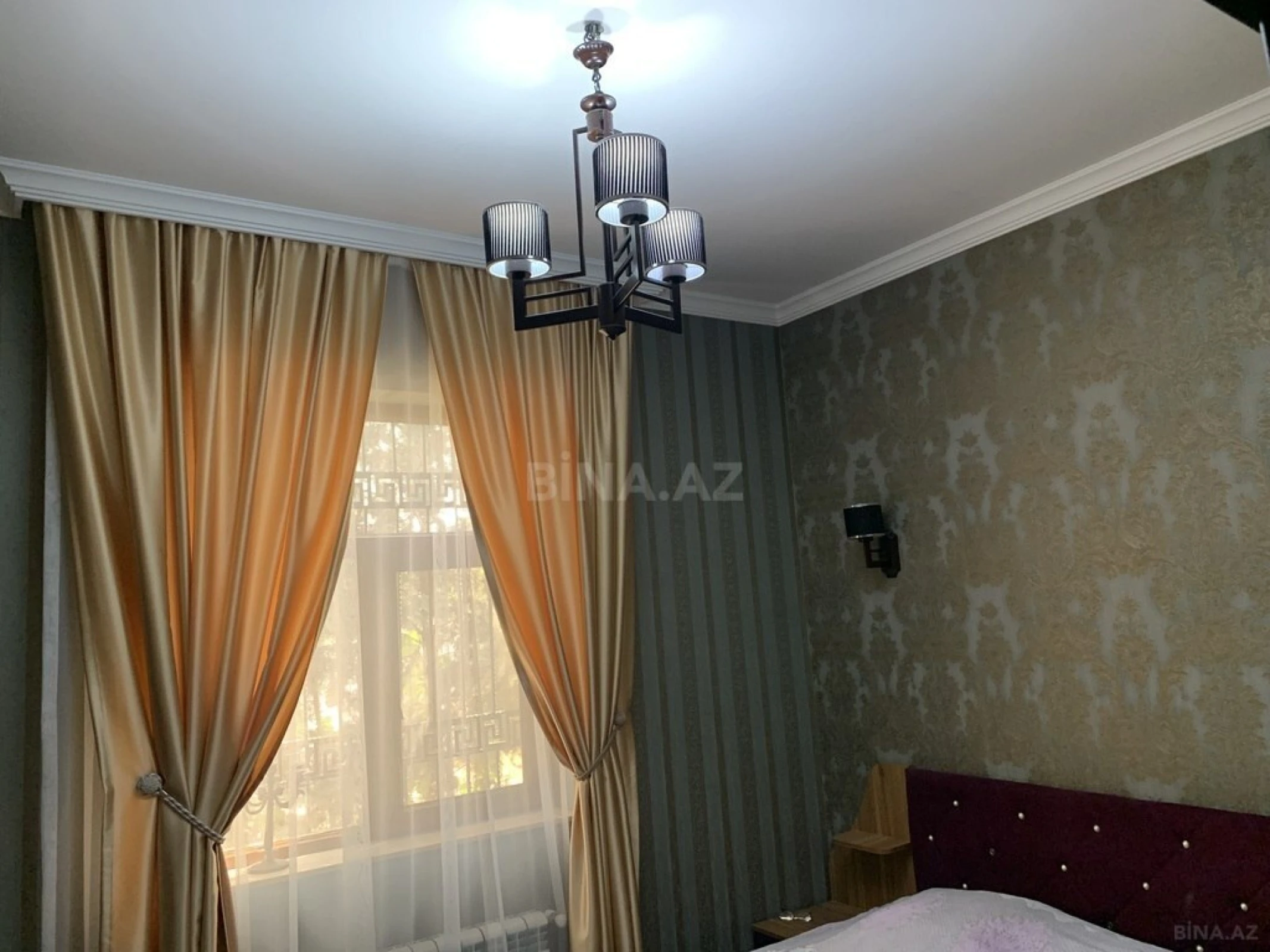 Satılır 4 otaqlı həyət evi 100 m²