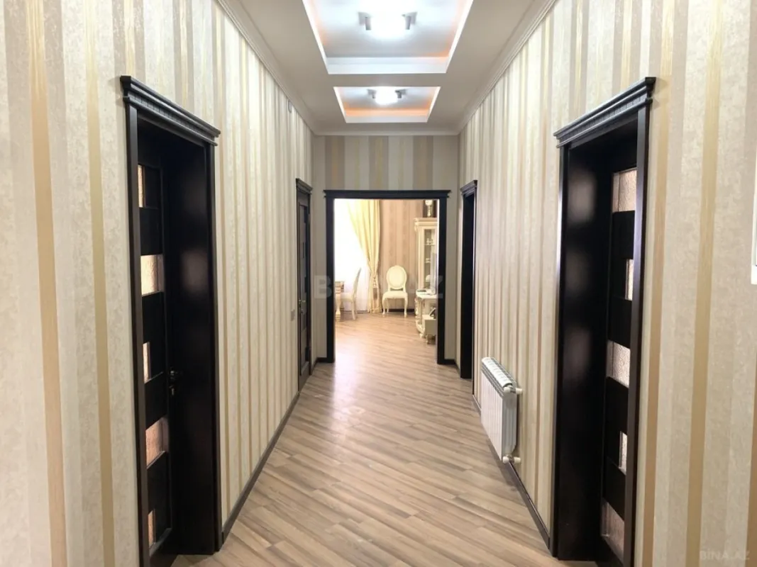 Satılır 4 otaqlı həyət evi 100 m²