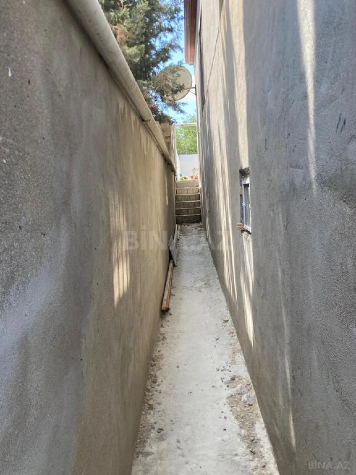 Satılır 4 otaqlı həyət evi 100 m²