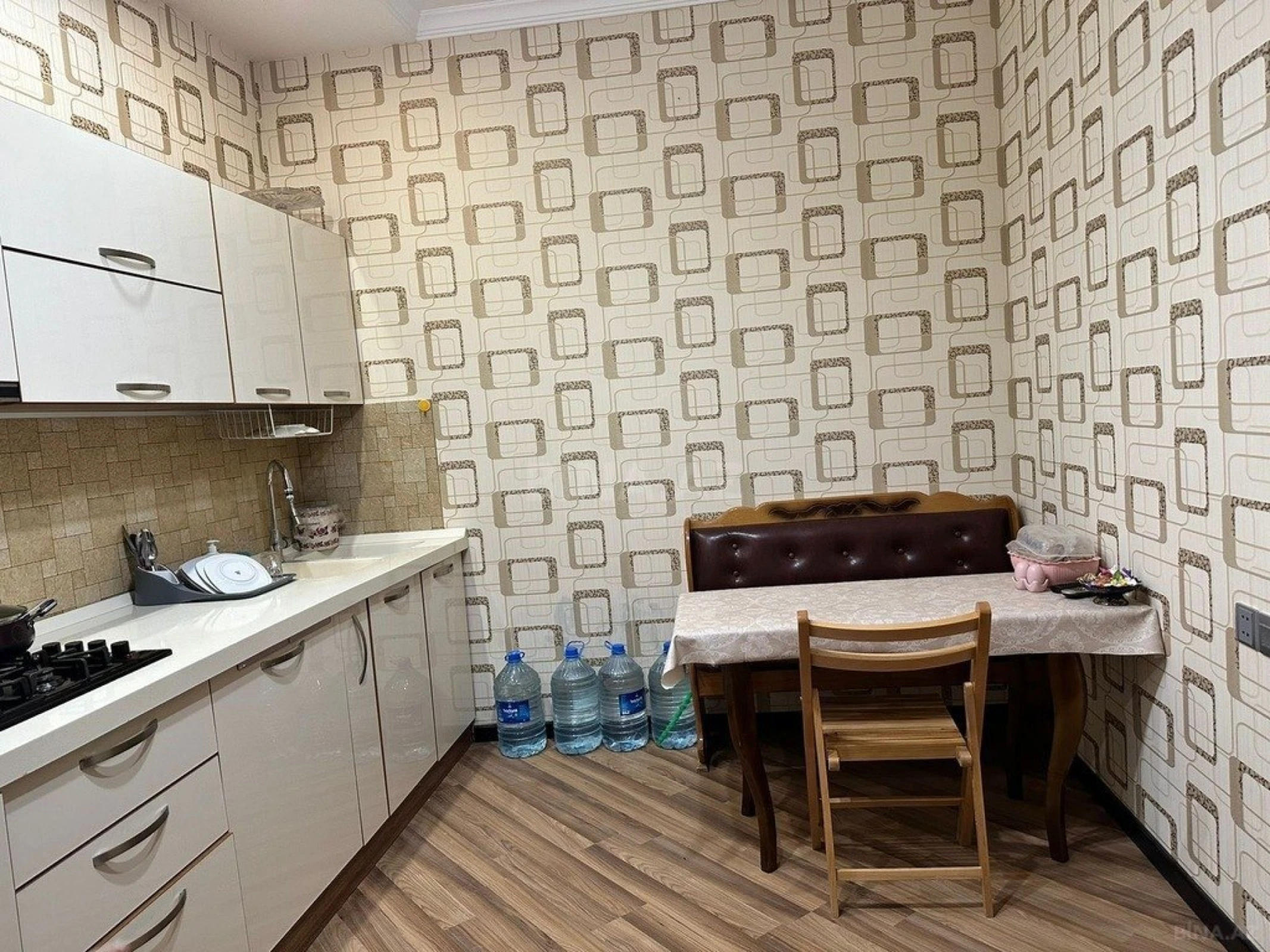 Satılır 4 otaqlı həyət evi 100 m²