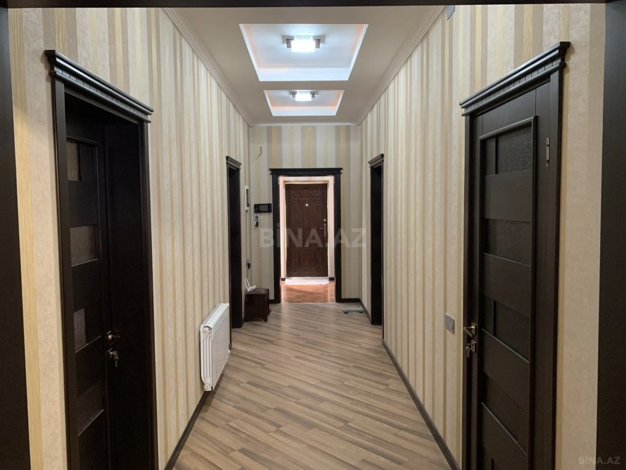 Satılır 4 otaqlı həyət evi 100 m²