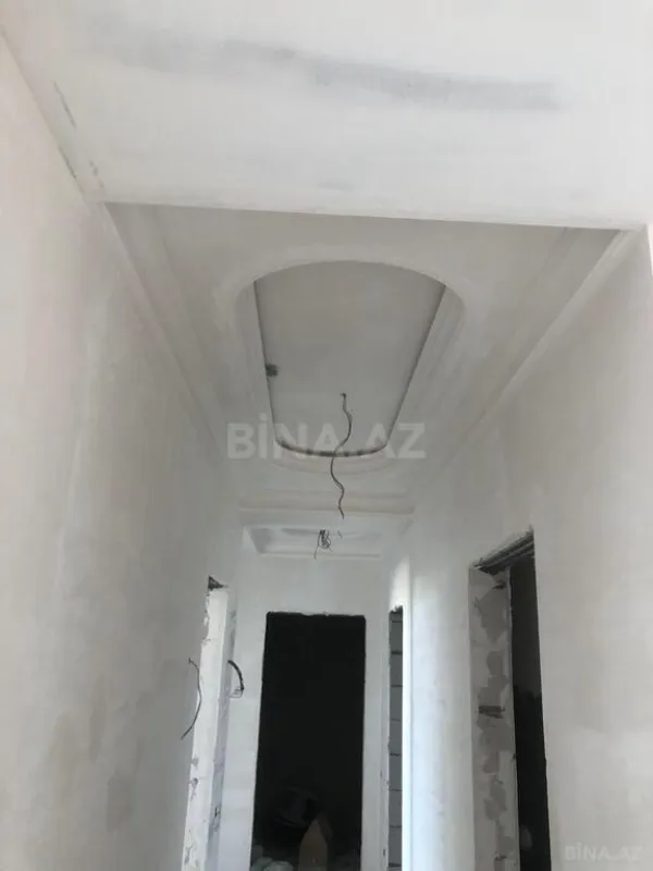 Satılır 3 otaqlı mənzil 158 m²