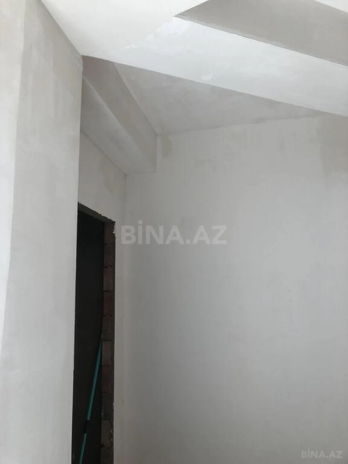 Satılır 3 otaqlı mənzil 158 m²