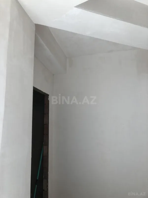 Satılır 3 otaqlı mənzil 158 m²