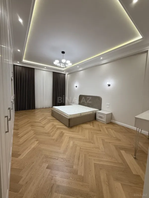 Kirayə verilir 3 otaqlı mənzil 170 m²