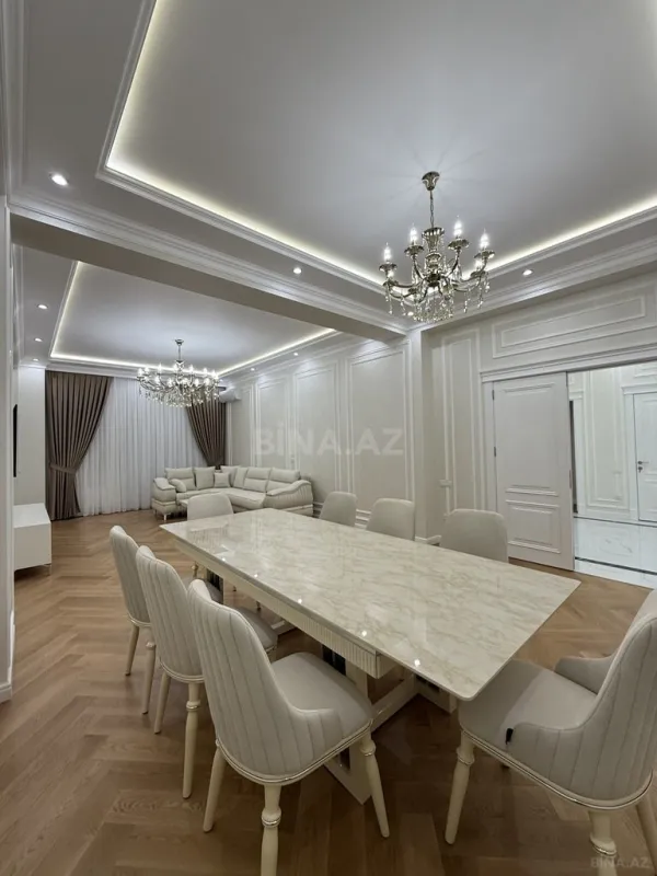 Kirayə verilir 3 otaqlı mənzil 170 m²