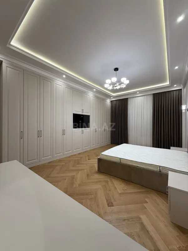 Kirayə verilir 3 otaqlı mənzil 170 m²