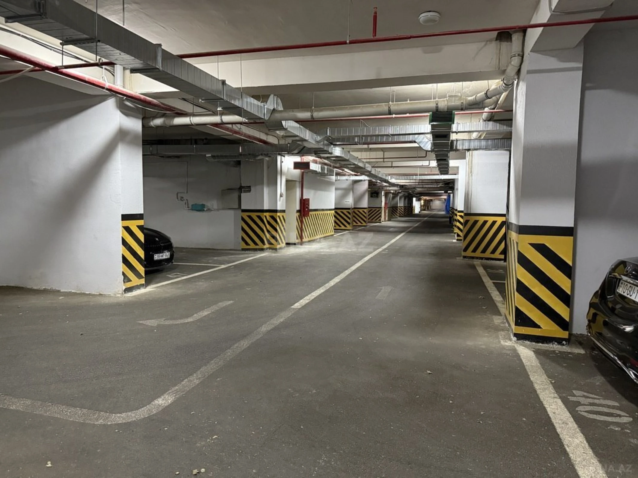 Kirayə verilir 3 otaqlı mənzil 170 m²