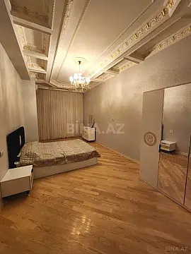 Satılır 3 otaqlı mənzil 170 m²
