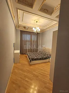 Satılır 3 otaqlı mənzil 170 m²