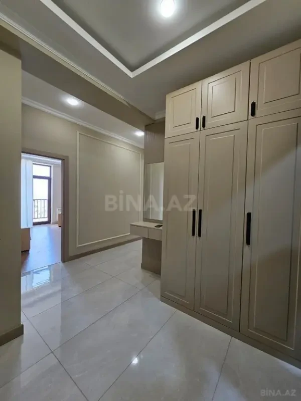 Kirayə verilir 2 otaqlı mənzil 80 m²