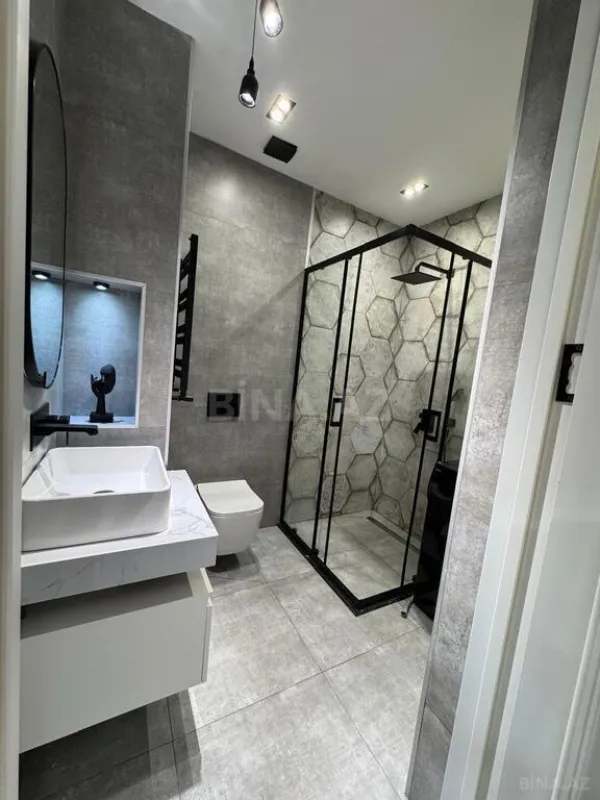 Satılır 2 otaqlı mənzil 63 m²