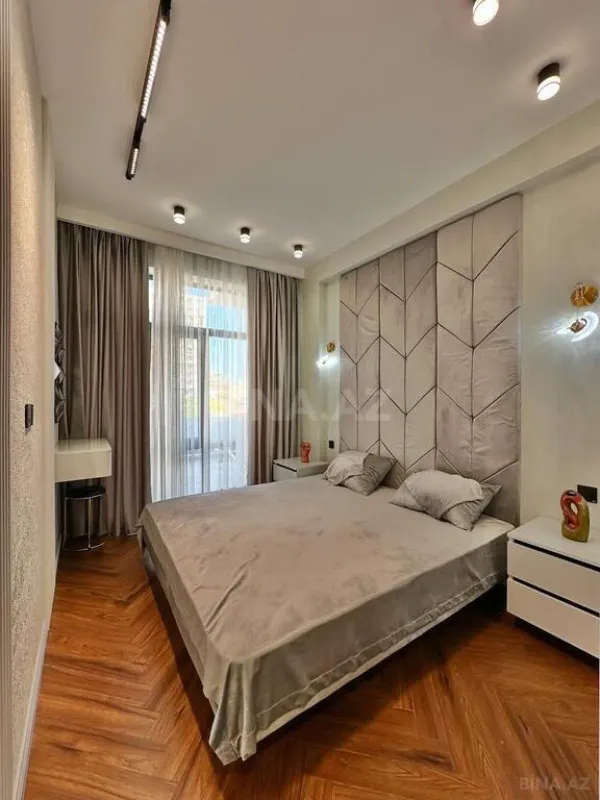 Satılır 2 otaqlı mənzil 63 m²
