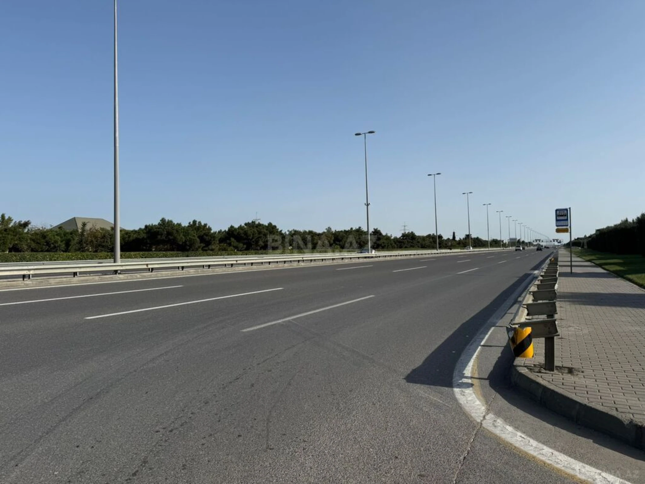 Satılır torpaq sahəsi 10 m²