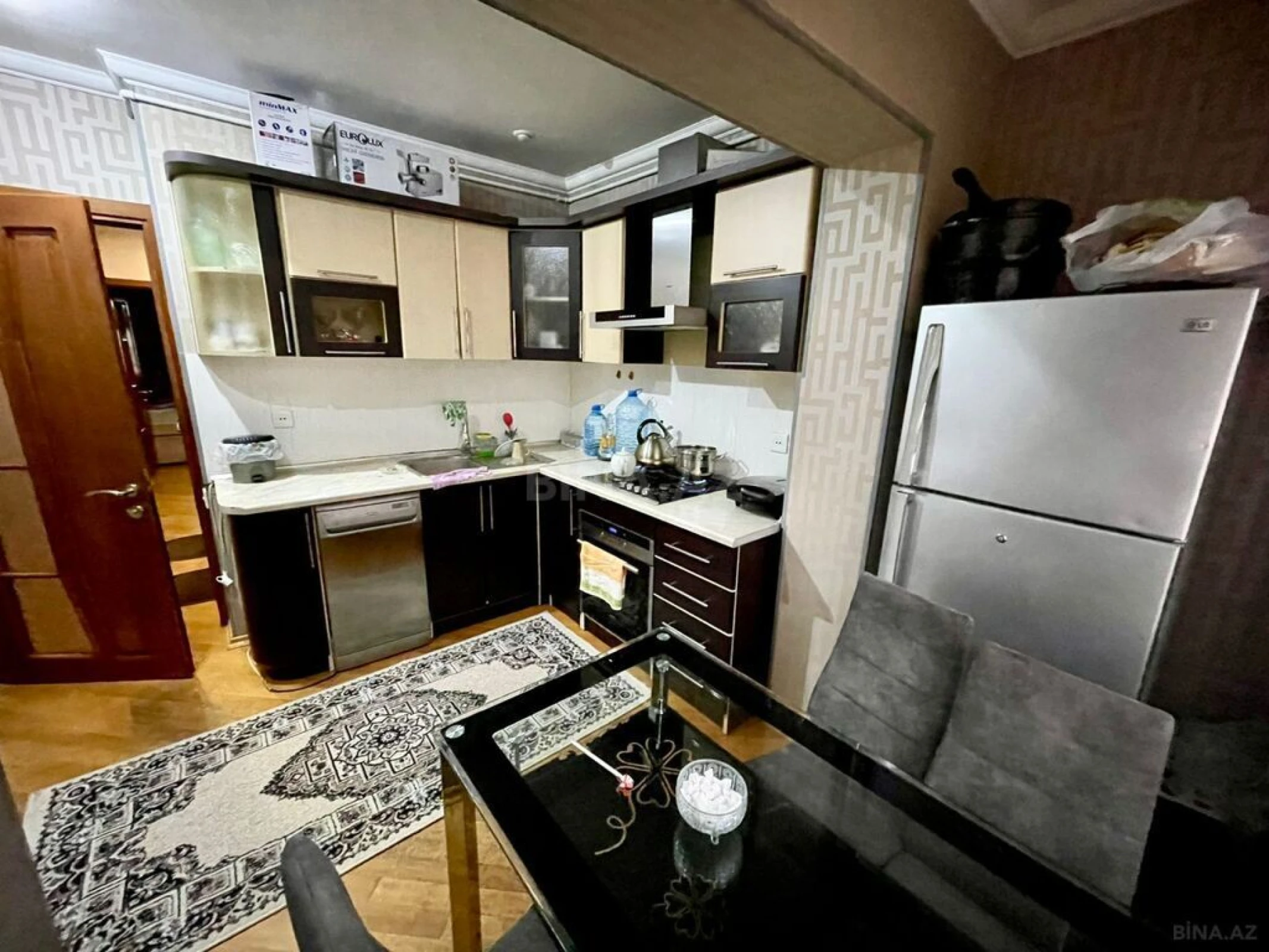 Satılır 3 otaqlı mənzil 90 m²