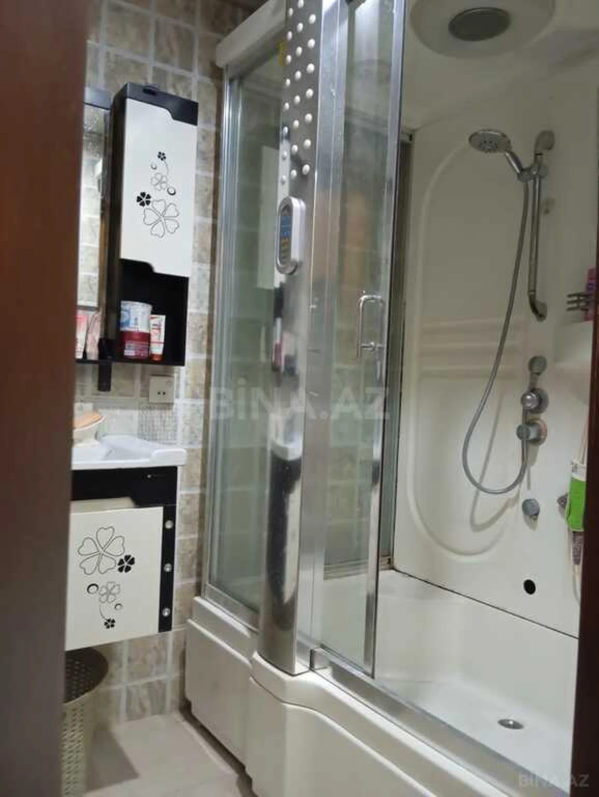 Satılır 3 otaqlı mənzil 120 m²