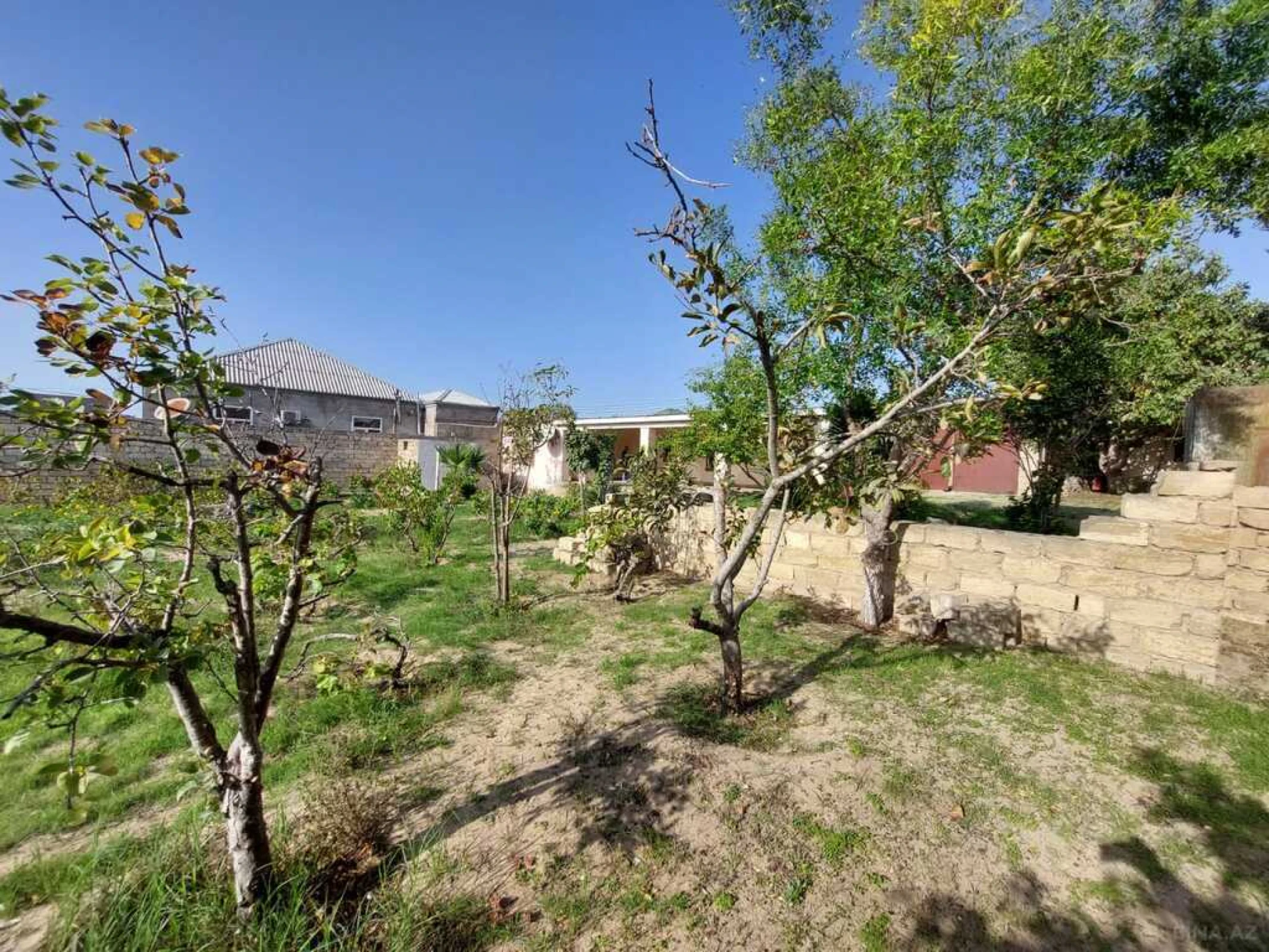 Satılır torpaq sahəsi 25 m²