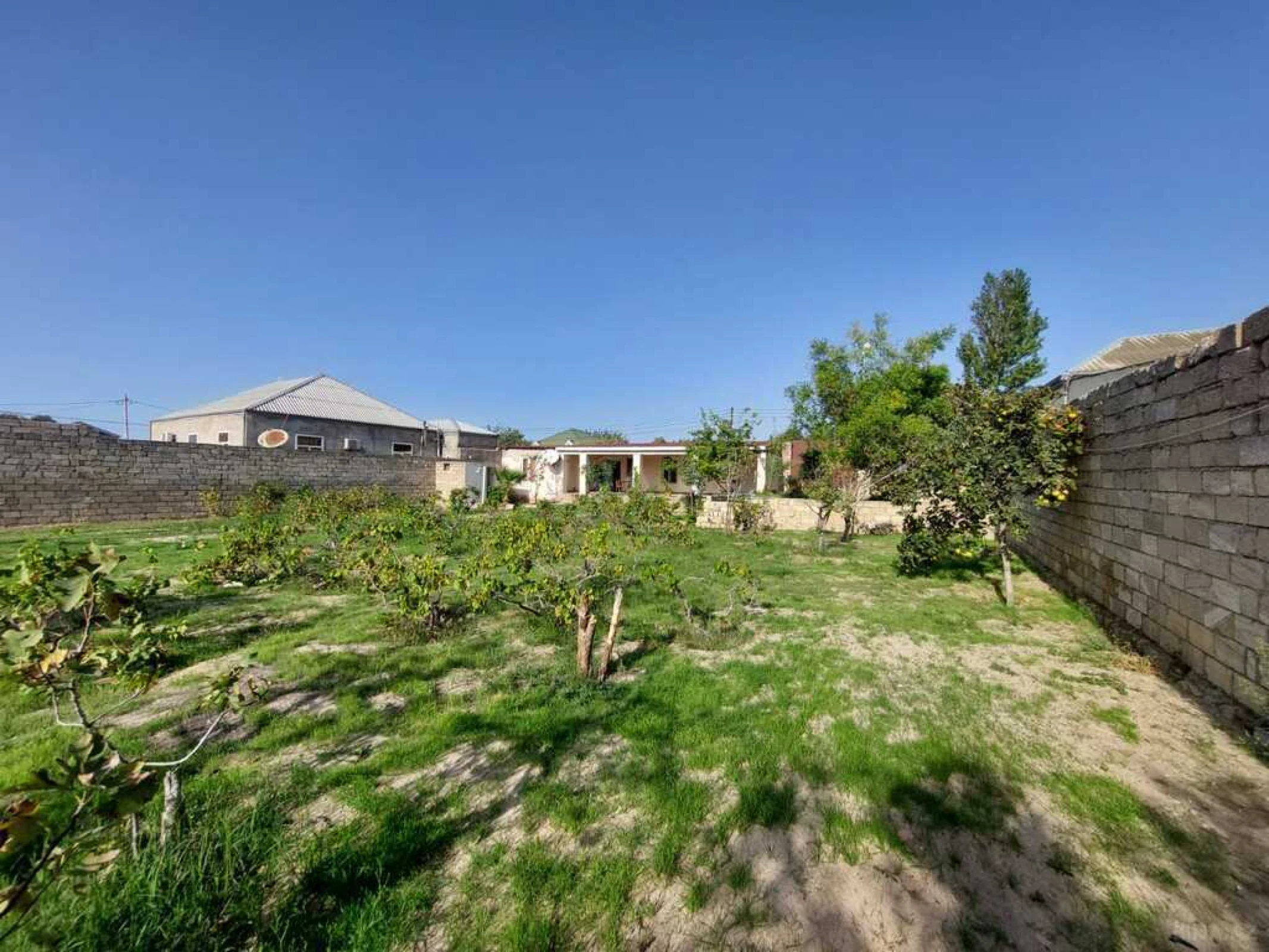 Satılır torpaq sahəsi 25 m²