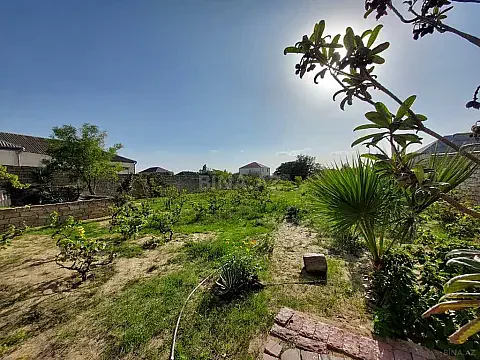 Satılır torpaq sahəsi 25 m²
