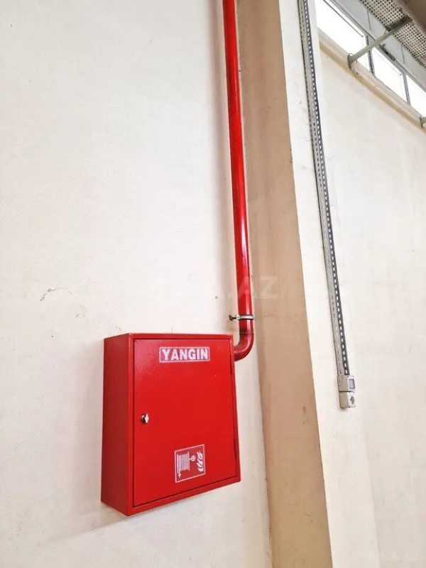 Kirayə verilir obyekt 900 m²