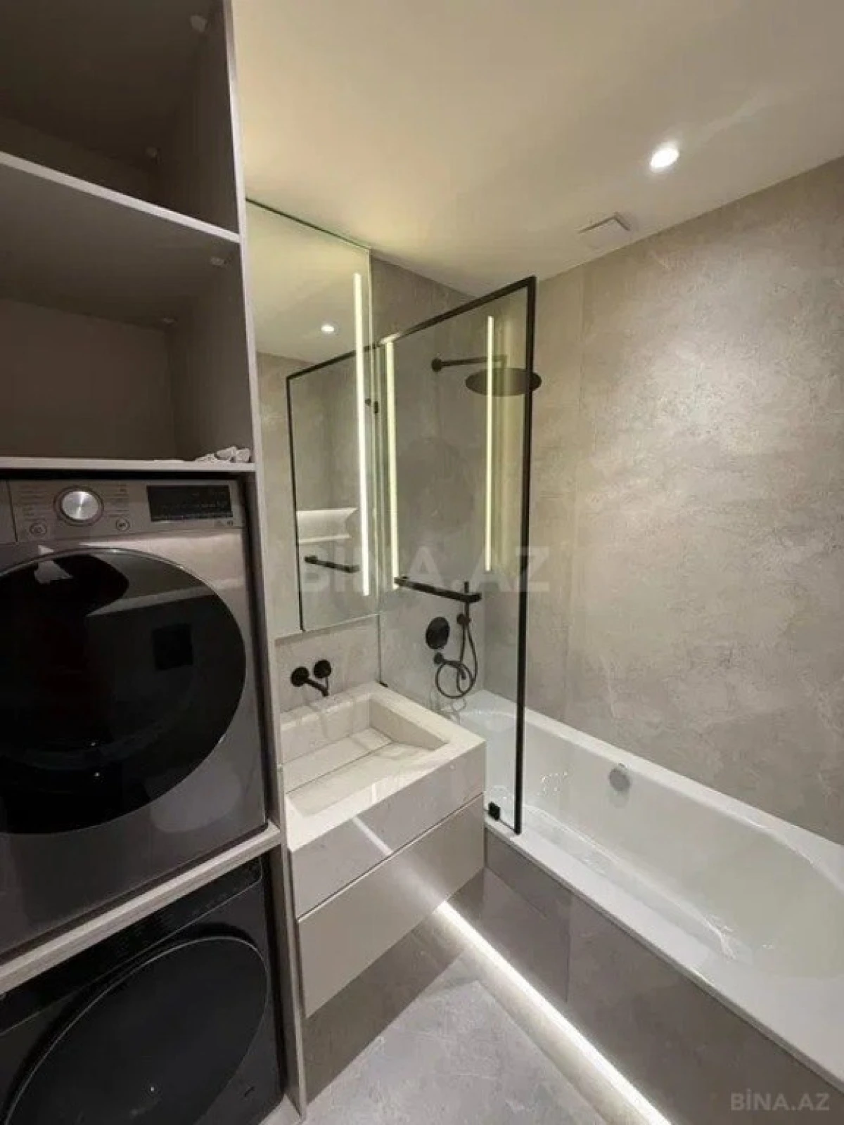 Kirayə verilir 3 otaqlı mənzil 125 m²