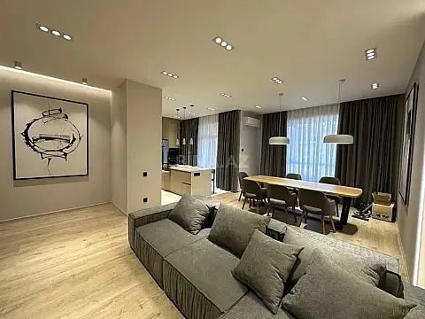 Kirayə verilir 3 otaqlı mənzil 130 m² — Bakı 3 otaq 130.00 m²