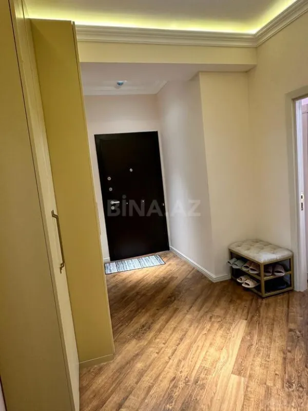 Satılır 3 otaqlı mənzil 96 m²