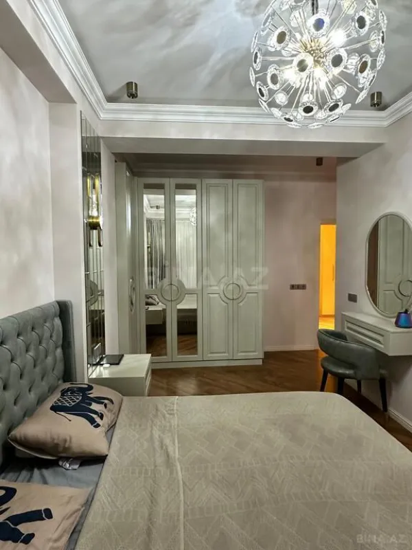 Satılır 3 otaqlı mənzil 96 m²