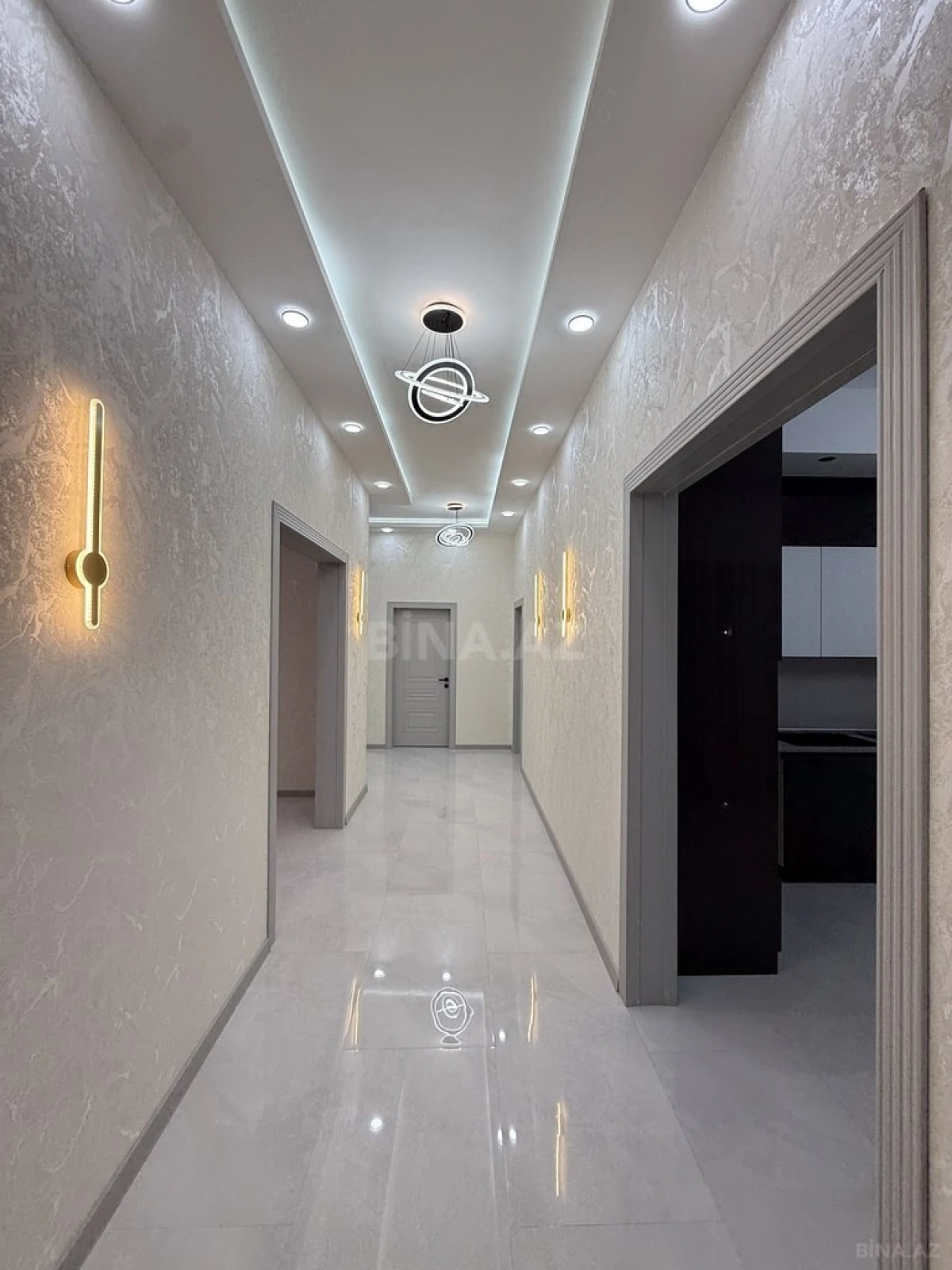 Satılır 4 otaqlı həyət evi 150 m²