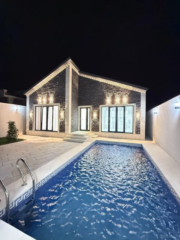 Satılır 4 otaqlı həyət evi 150 m²