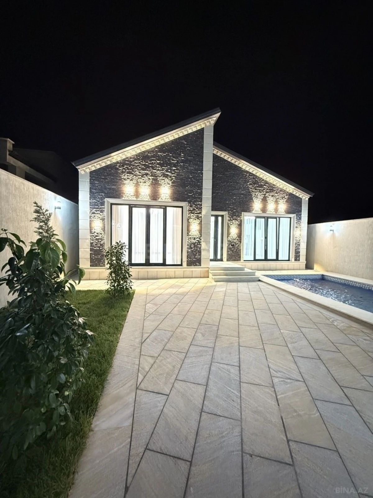 Satılır 4 otaqlı həyət evi 150 m²