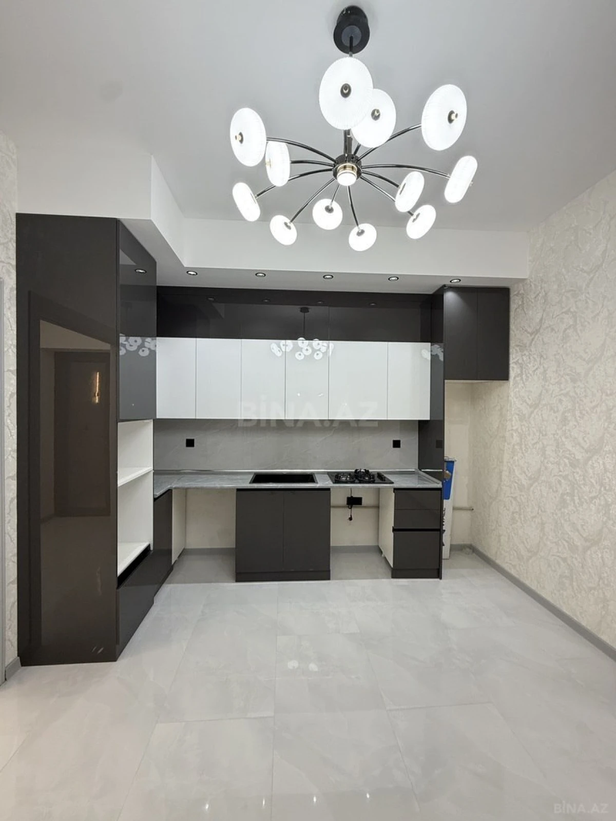 Satılır 4 otaqlı həyət evi 150 m²