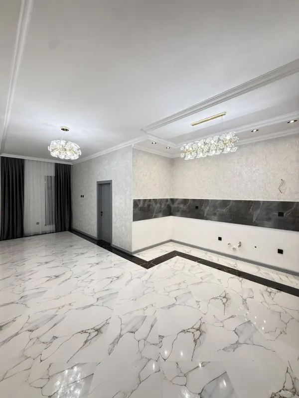Satılır 5 otaqlı həyət evi 200 m²