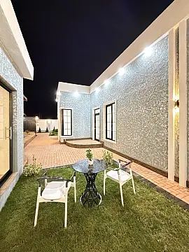 Satılır 5 otaqlı həyət evi 200 m²