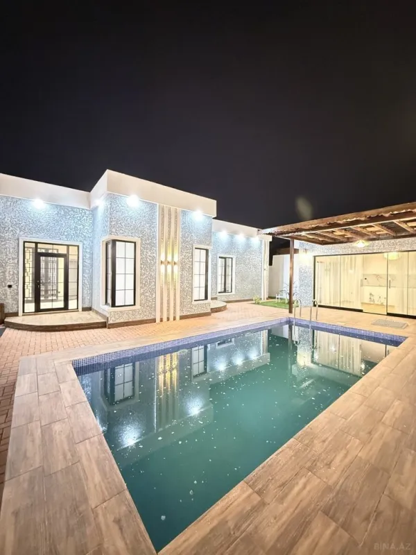 Satılır 5 otaqlı həyət evi 200 m²