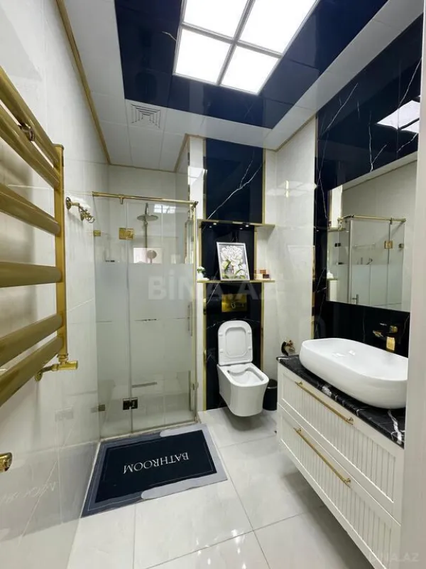 Satılır 4 otaqlı mənzil 129 m²