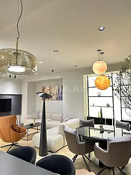 Satılır 3 otaqlı mənzil 148 m²